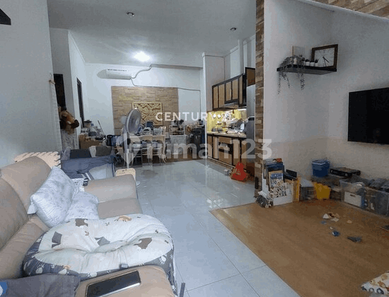 Rumah 2 Lantai Bagus di Bintaro Sektor 9 Emerald Tangerang Selatan 2