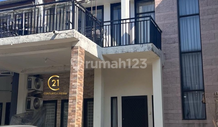Rumah 2 Lantai Bagus di Bintaro Sektor 9 Emerald Tangerang Selatan