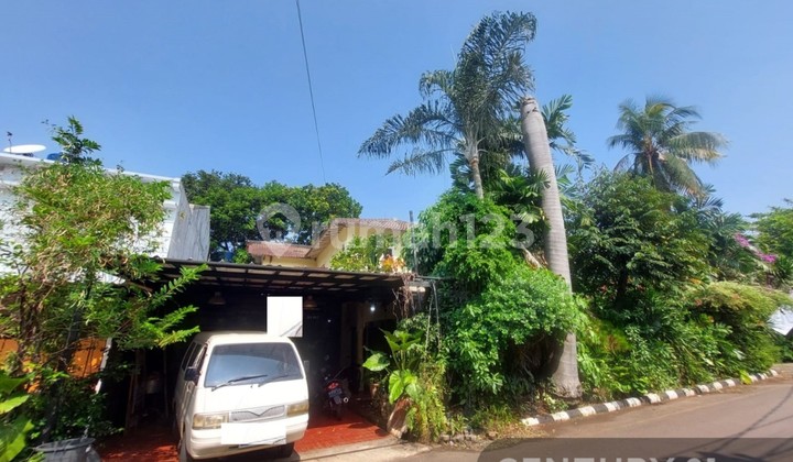 Strategic House for Sale at Attractive Price in Bintaro Sector 3 A