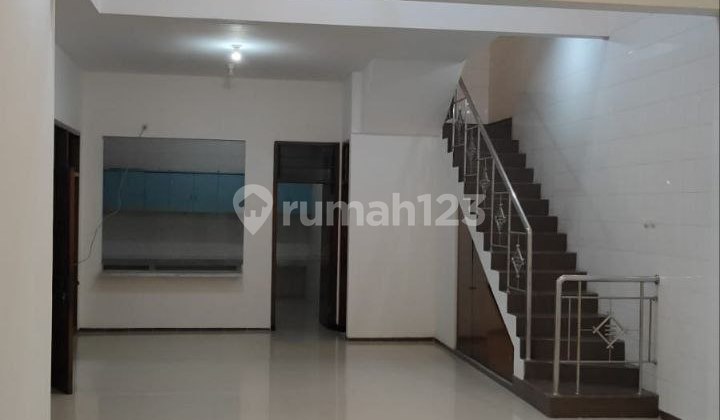 Dijual / Disewakan Rumah Jalan Ngagel Jaya 2