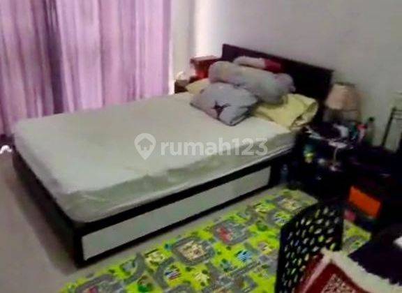 RUMAH SIAP HUNI DI GRIYA PESONA ASRI, MEDOKAN AYU, ROW 2 MOBIL 1