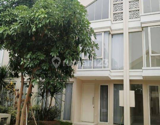 Rumah Zimbali Costa Pakuwon City Minimalis, Siap Huni 2