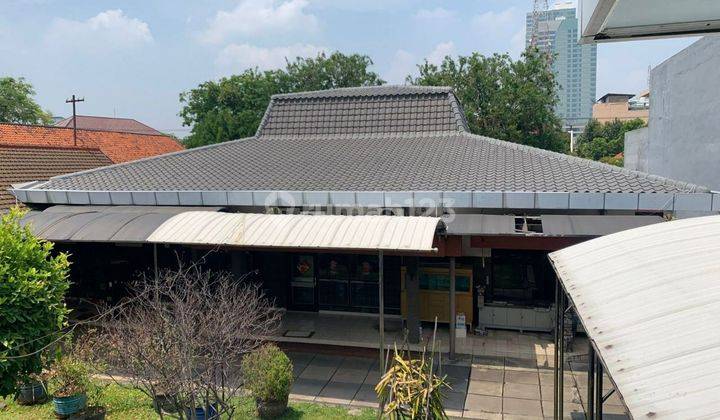 DISEWAKAN RUMAH JALAN EMBONG KEMIRI 1