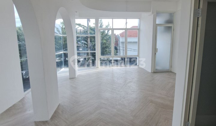 Disewakan Ruko Dharmahusada Indah Barat Lantai 2 - Akses Tersendiri - Parkir Luas Disewakan Ruko Dharmahusada Indah Barat Lantai 2 - Akses Tersendiri - Parkir Luas