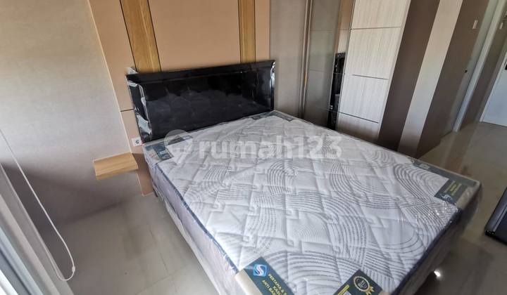 For Rent: Kyo Society Apartment, 16th Floor, Furnished