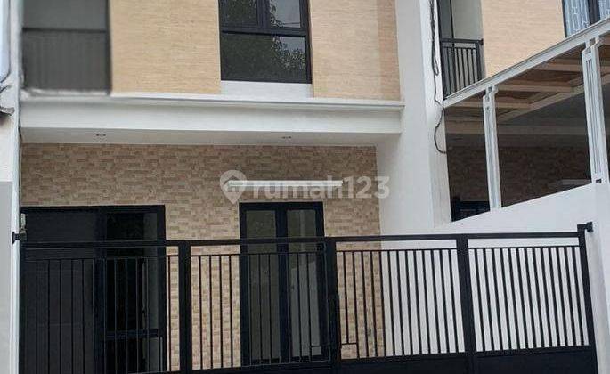 Rumah Baru Gress Perumahan Nirwana Eksekutif, Row 3,5 Mobil 1