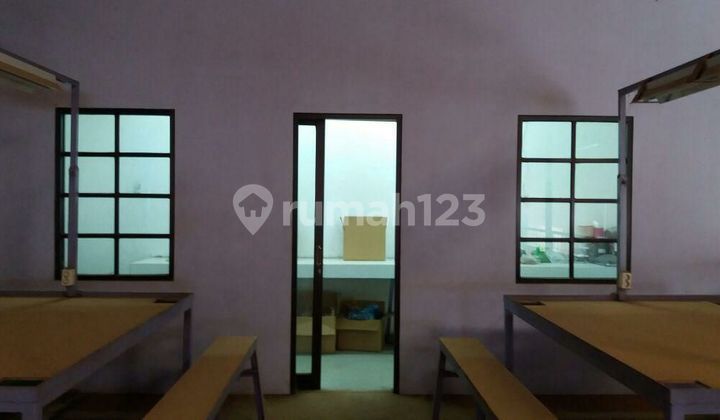 Dijual Gudang Tritan Taman Sidoarjo - Akses Kontainer 40" Dijual Gudang Tritan Taman Sidoarjo - Akses Kontainer 40"