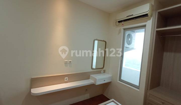 For Rent Apartment Puncak Kertajaya Tower A 23rd Floor - Semi Furnished 2