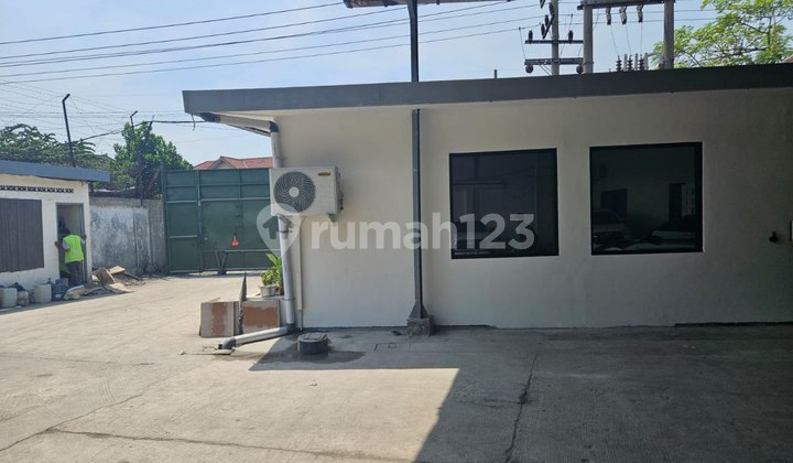 FOR RENT WAREHOUSE MENGANTI GRESIK - MAIN ROAD FRONTAGE - SINGLE GATE SYSTEM