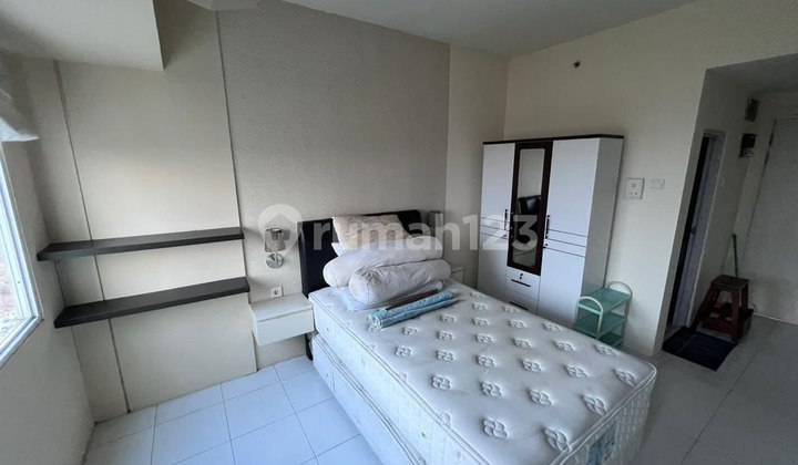 DIJUAL APARTEMEN UC BERKELEY LANTAI 22 FURNISHED 2