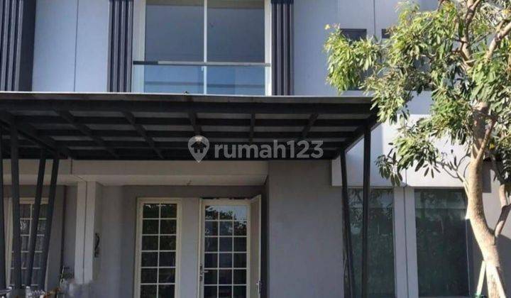 Harga Miring, Rumah Siap Huni Grand Pakuwon Queensland Carport 1 1