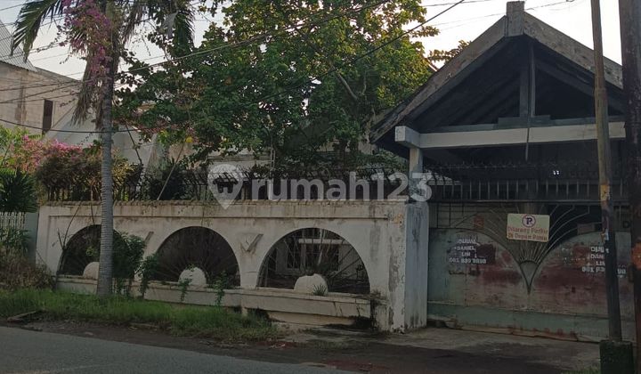 Dijual Rumah Pucang Jajar