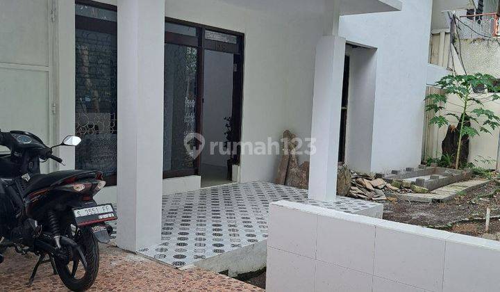 Rumah Jl Ngagel Jaya Utara Sudah Renov, Strategis, Jalan Kembar 2