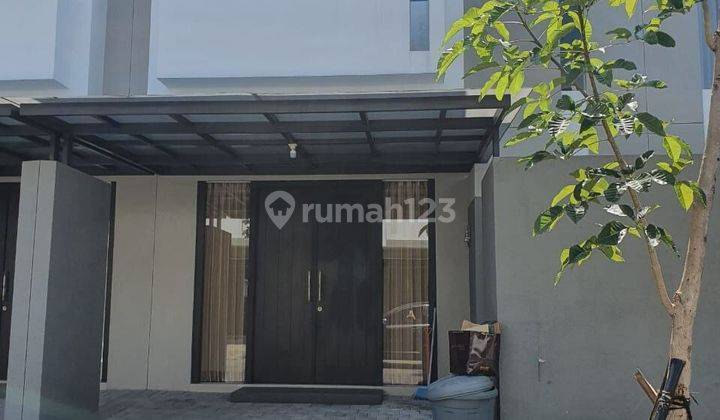 Rumah Grand Sunrise Menganti Gresik, Semi Furnish, Minimalis 1