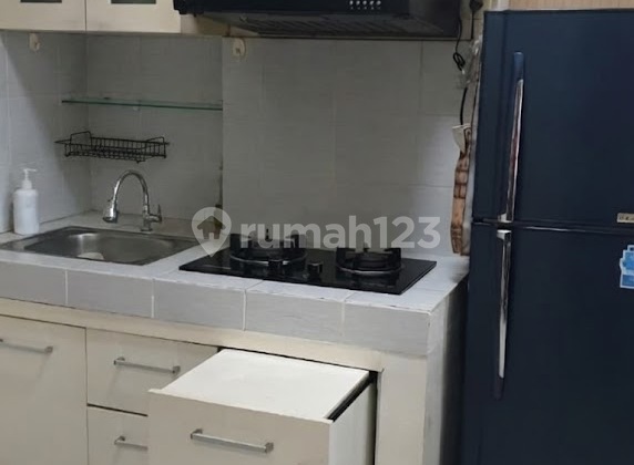 Dijual Apartemen Puncak Kertajaya Tower B Lantai 5 Furnish