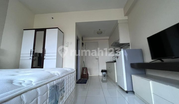 DIJUAL APARTEMEN UC BERKELEY LANTAI 22 FURNISHED 1