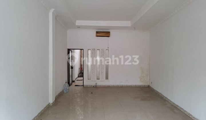 For Rent Shop House on Manyar Main Road - Zero Main Road For Rent Shop House on Manyar Main Road - Zero Main Road