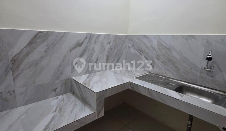 Disewakan Rumah Lebak Indah Jaya 2