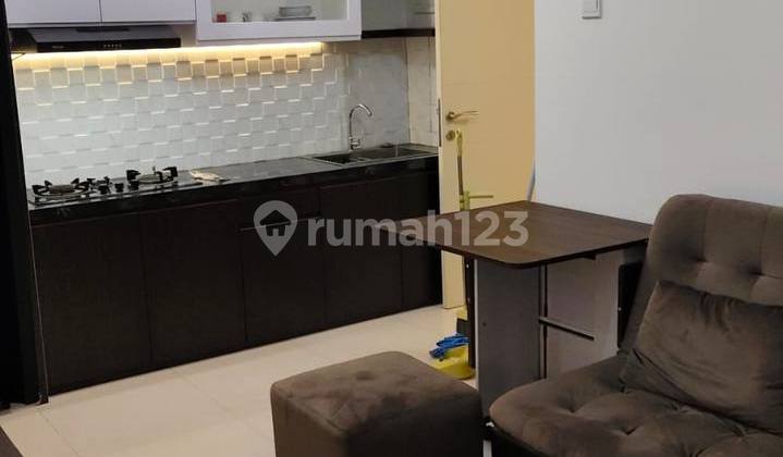 Disewakan Apartemen Amor Pakuwon City Mall Lantai 10 Furnished 2