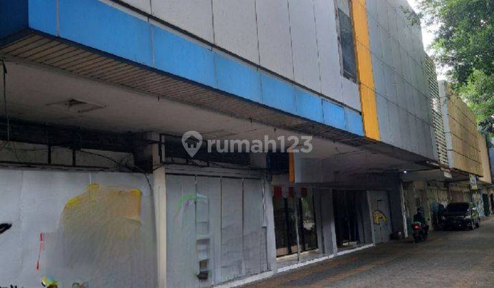 Rumah Strategis Area Komersiel Jl Slamet Riadi Solo 1