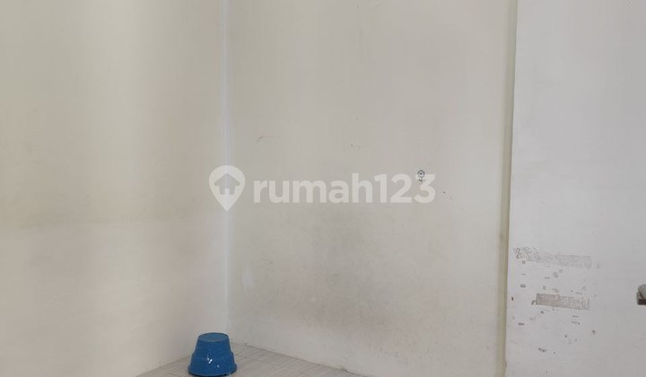 DISEWAKAN APARTEMEN PUNCAK DHARMAHUSADA TOWER B LANTAI 21 - KOSONGAN - LEMARI ES - AC 2