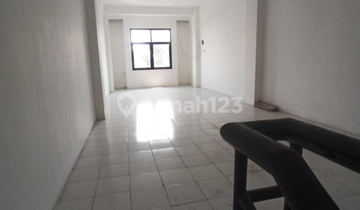 FOR RENT: JEMURSARI SHOPHOUSE FOR RENT: JEMURSARI SHOPHOUSE