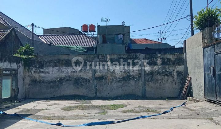 DIJUAL GUDANG JALAN KEDUNG COWEK - HITUNG TANAH 1