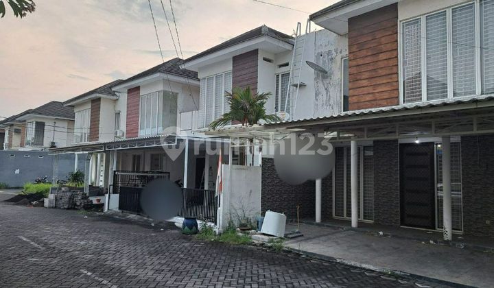 DIJUAL RUMAH EVERGREEN DE PARC GUNUNGANYAR DIJUAL RUMAH EVERGREEN DE PARC GUNUNGANYAR
