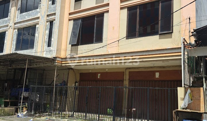 For Sale / For Rent Ruko Barata Jaya 1
