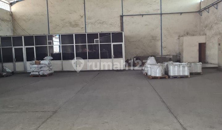 For Sale Warehouse on By Pass Krian Main Road - Zero Provincial Road - Industrial Permit Available For Sale Warehouse on By Pass Krian Main Road - Zero Provincial Road - Industrial Permit Available
