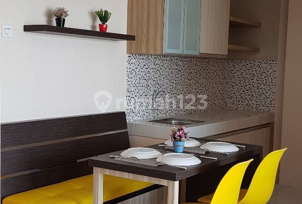 For Rent: Puncak Dharmahusada Tower A 38th Floor Furnished Apartment For Rent: Puncak Dharmahusada Tower A 38th Floor Furnished Apartment