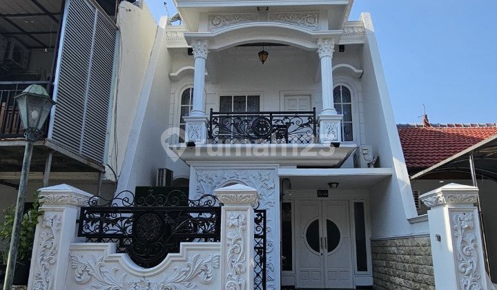 DIJUAL RUMAH TAMAN MUTIARA PAKUWON CITY