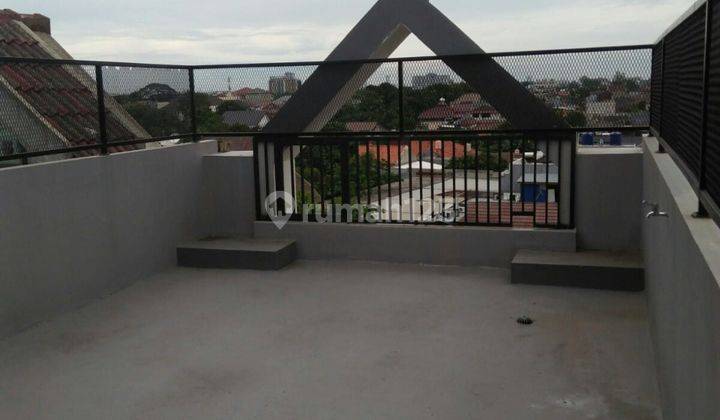 Ruko 5 Lantai Sentra Bisnis Pondok Pinang, Lt 85,lb 240,sdh Renov 18