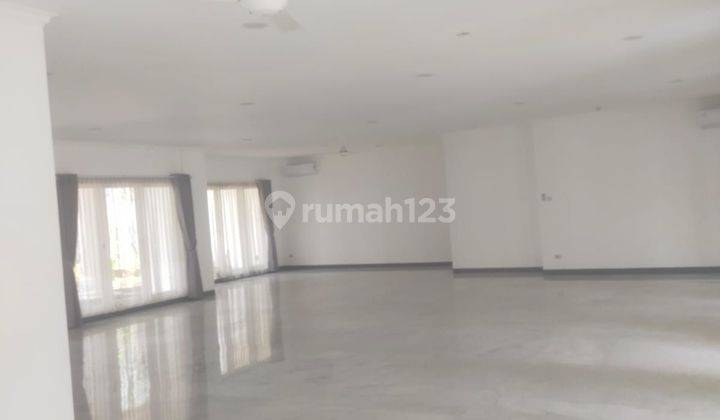 Rumah bagus di Senopati Kebayoran baru 2 Lantai jakarta selatan 2