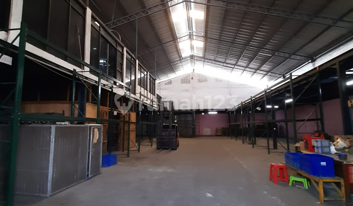 Butuh Uang !! Nego Keras !! Gudang Nusa Indah - Lt 2200M2 2