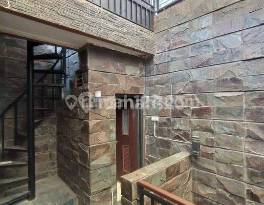 TERMURAH - Uk8x15m2 - 2 Lantai - Full Renov 2