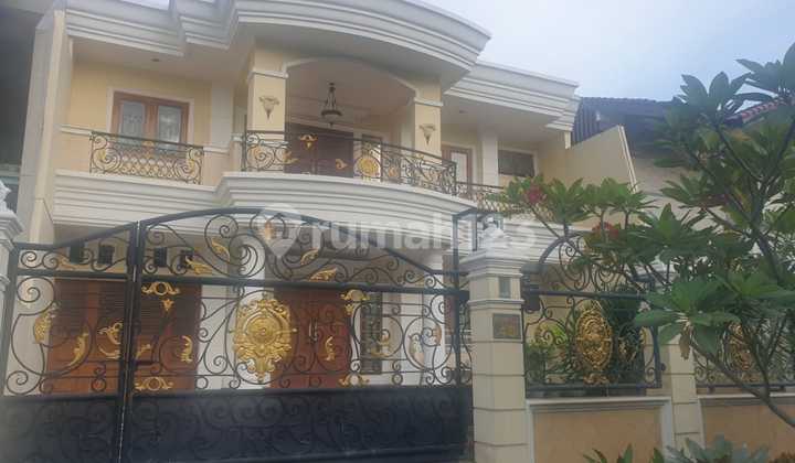 Rumah Intercon Luas Tanah 300m2 Furnish Siap Huni 3