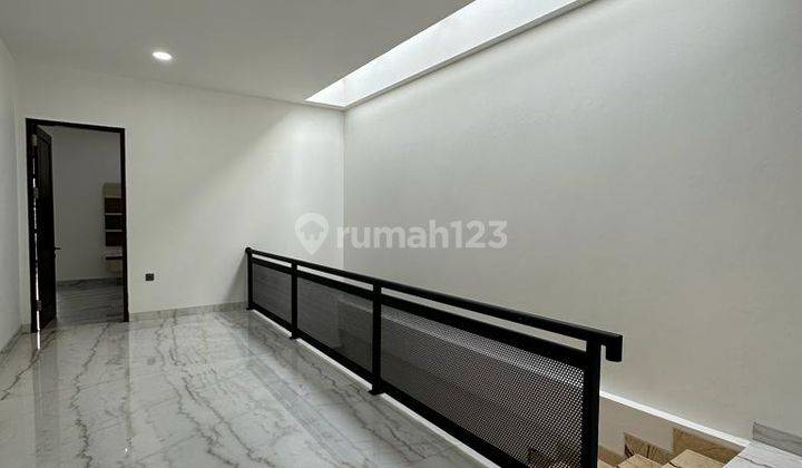 Dijual Cepat Brand New!  Rumah Mewah Alam Sutera! Termurah! Nego! 6