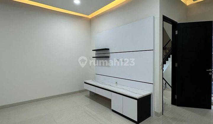 Rumah Alam Sutera Lt 300m2 , Nego Sampai Deal 12