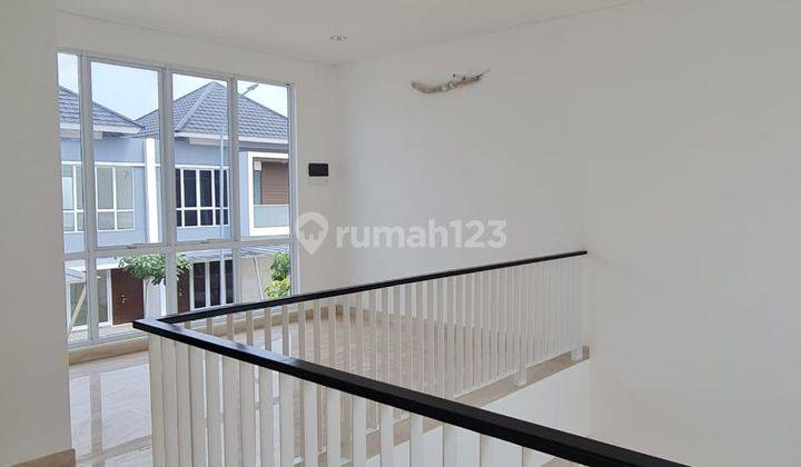 Rumah di Green lake city 4