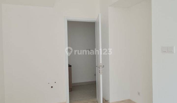 Rumah di Green lake city 12