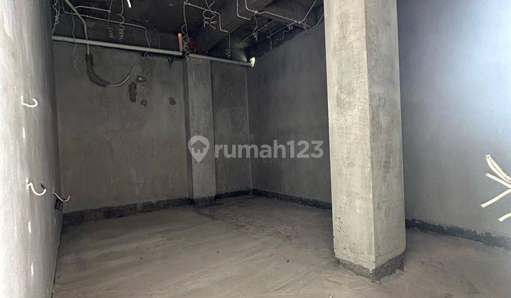 Dijual Rumah termewah Di Green Lake City , 3 kavling gandeng view danau , Cluster Australia ebony view danau 2
