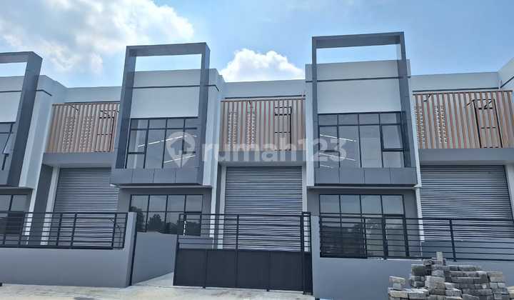 For Rent Blessindo Warehouse, land area 516M2, building area 432M2, Price 395 Million.