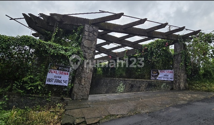 Pasuruan. Prigen. Vila Cocok untuk Cafe Alam