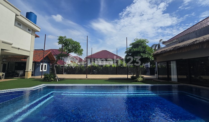 S. Darmo Permai. Exclusive Space Rental.