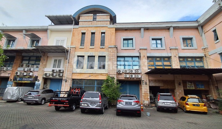 Tidar Mas Shop House. City Center. Move-in Ready. 1