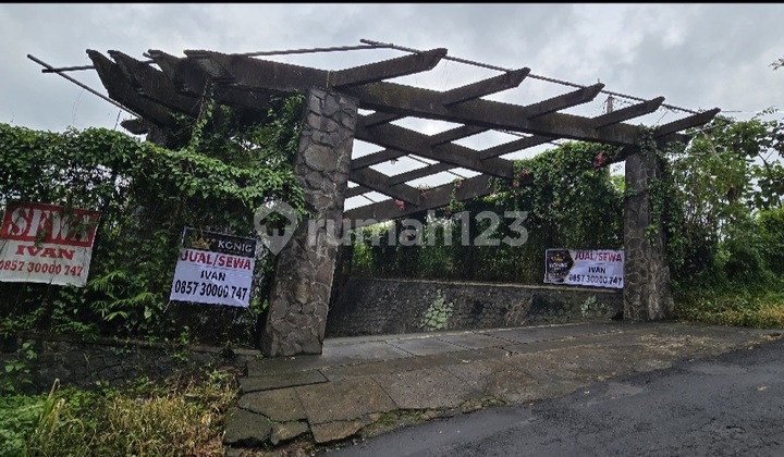 S. Pasuruan. Prigen. Vila Dayurejo.dekat Pintu Langit