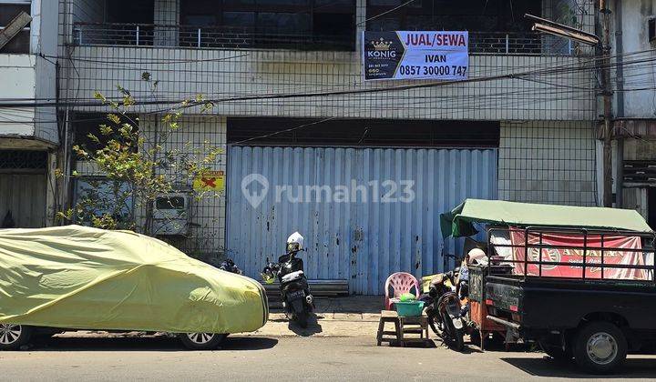 Komersial Area, Raya Pegirian. Surabaya Utara 1