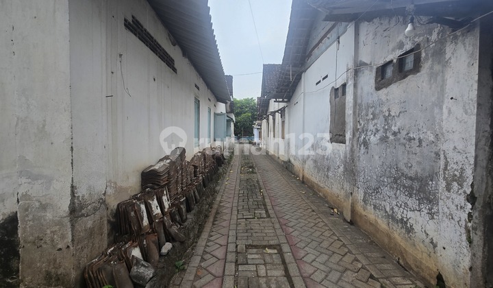 Kediri. Vacant Land Suitable for Building a Boarding House