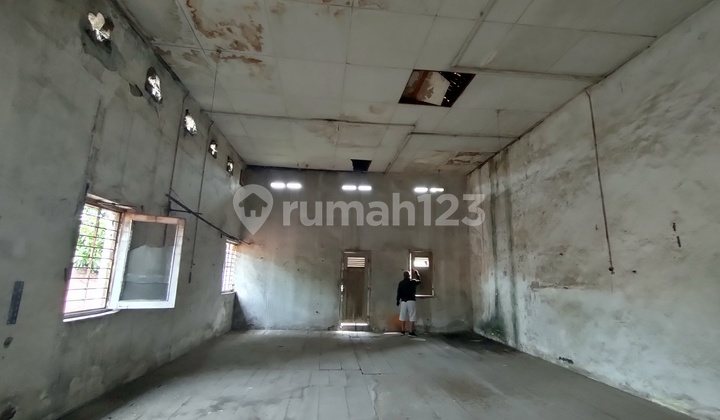 Surabaya City. Karet Street. Commercial/business area